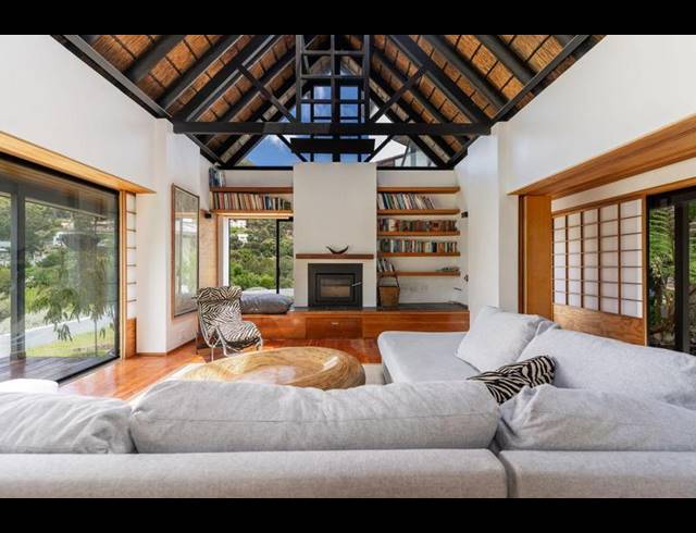 6 BEDROOM HOUSE FOR SALE IN VICTORSKLOOF